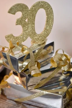 Lille Guld Glitter "30" Tal - Borddekoration