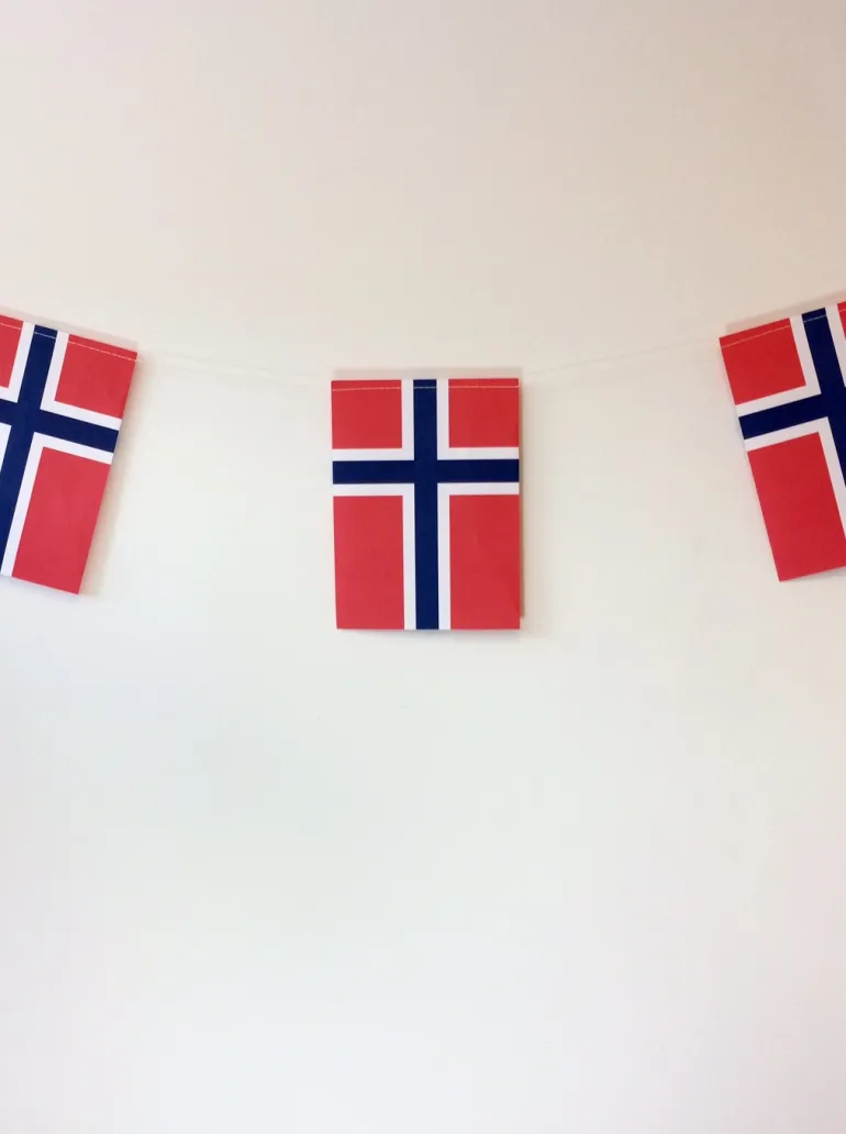 Norsk Flagguirlande, Lille